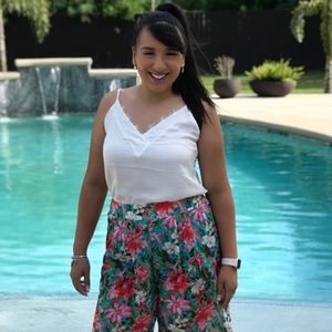 Meet your Posher, Nikki